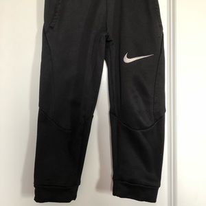 Nike dri-fit jogger sweatpants